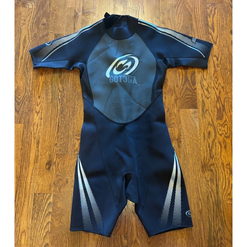 Gotcha Gear Wetsuit Spring Shorty Mens Size Large 2.2 mm Titanium